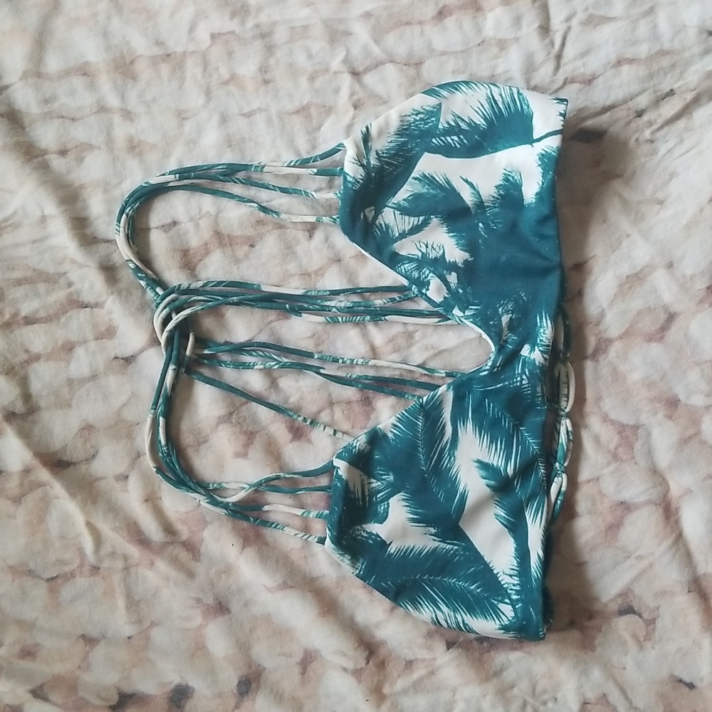 Mikoh top